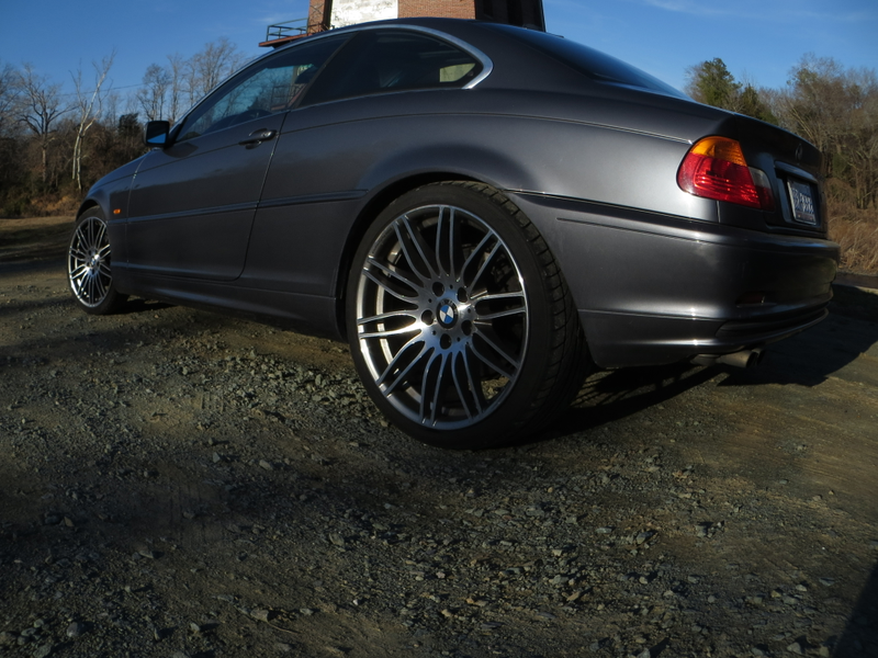 Illustration for article titled BMW325Ci Photodump
